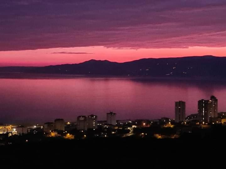 Salyna "Rooms Bela" Ičići Exteriör bild